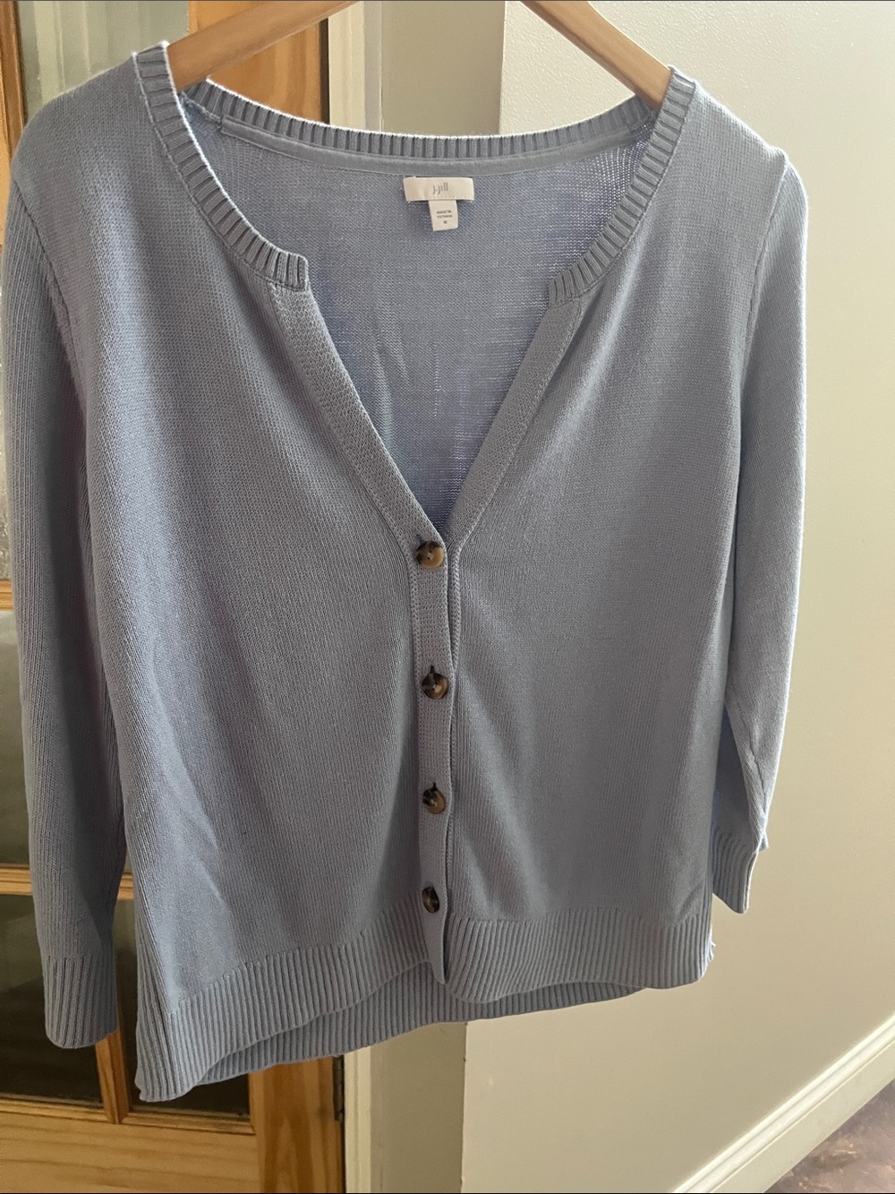 J. Jill Women's Cardigan v neck tortoise buttons lightweight, powder blue EUC